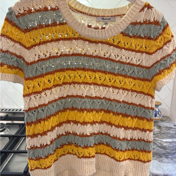 Beautiful Madewell sweater top with short sleeve barely worn! - Picture 3 of 4